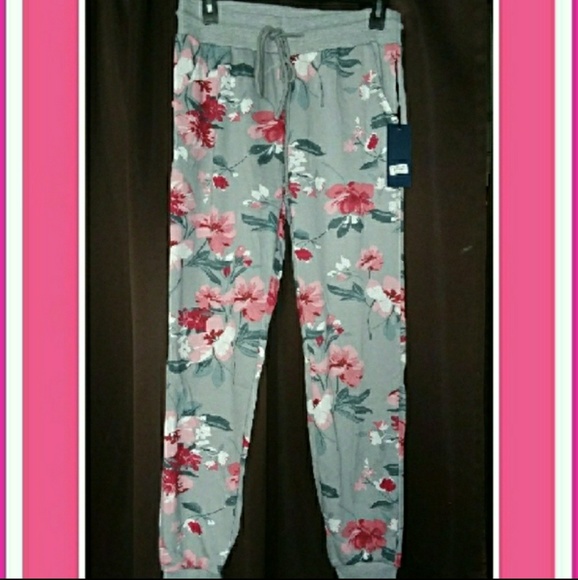 🌹 floral joggers 🌹 - Picture 3 of 3